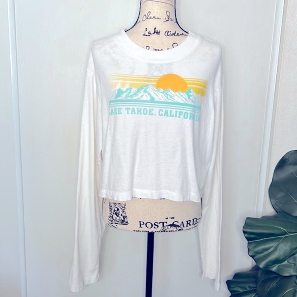 DAY Lake Tahoe Crop Log Sleeve Top Size Large